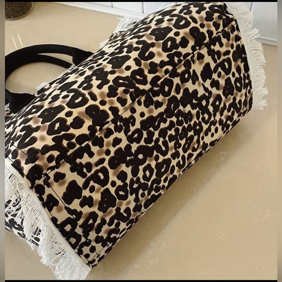 Leopard Print Tote Bag with Fringe - Picture 6 of 10